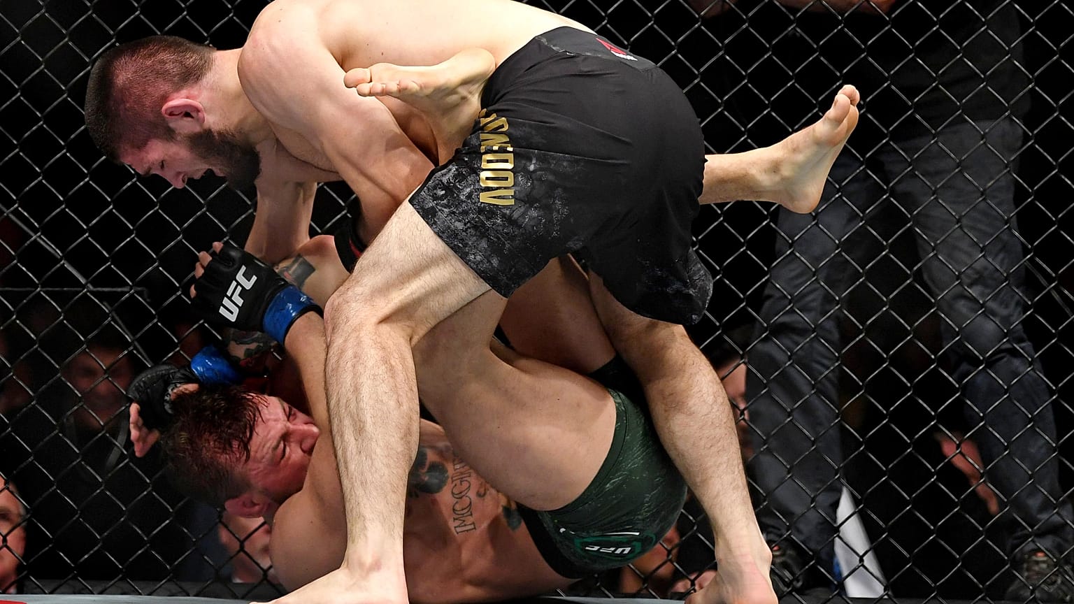 Nurmagomedow und McGregor im Ring