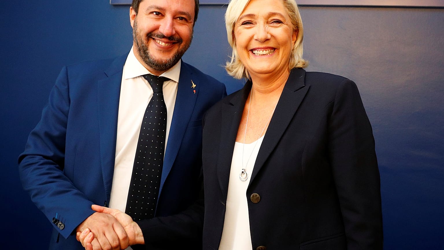 Far-right leaders meet: Marine Le Pen and Italy's Matteo Salvini 