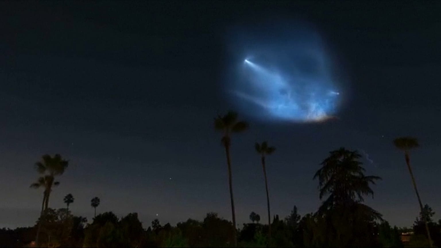 Atterrissage réussi pour le Falcon 9