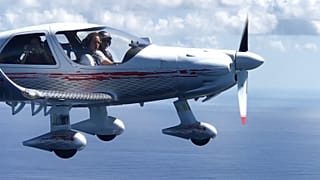 A la búsqueda de migrantes en el Mediterráneo desde el cielo