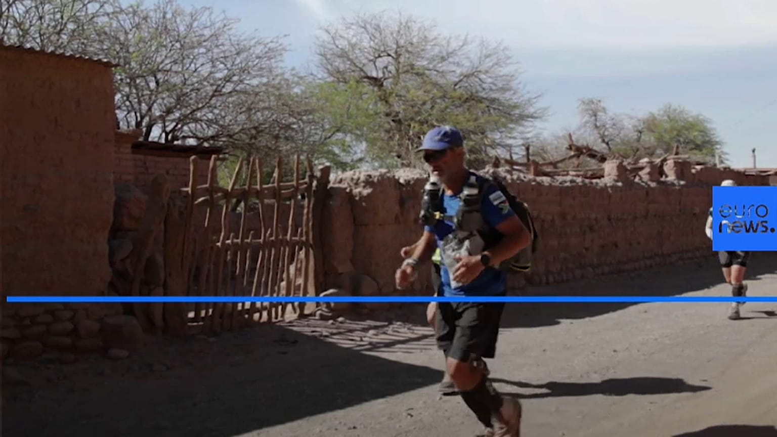 Athletes brave extreme temperatures in Atacama desert ultramarathon