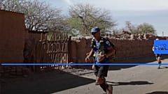 Athletes brave extreme temperatures in Atacama desert ultramarathon