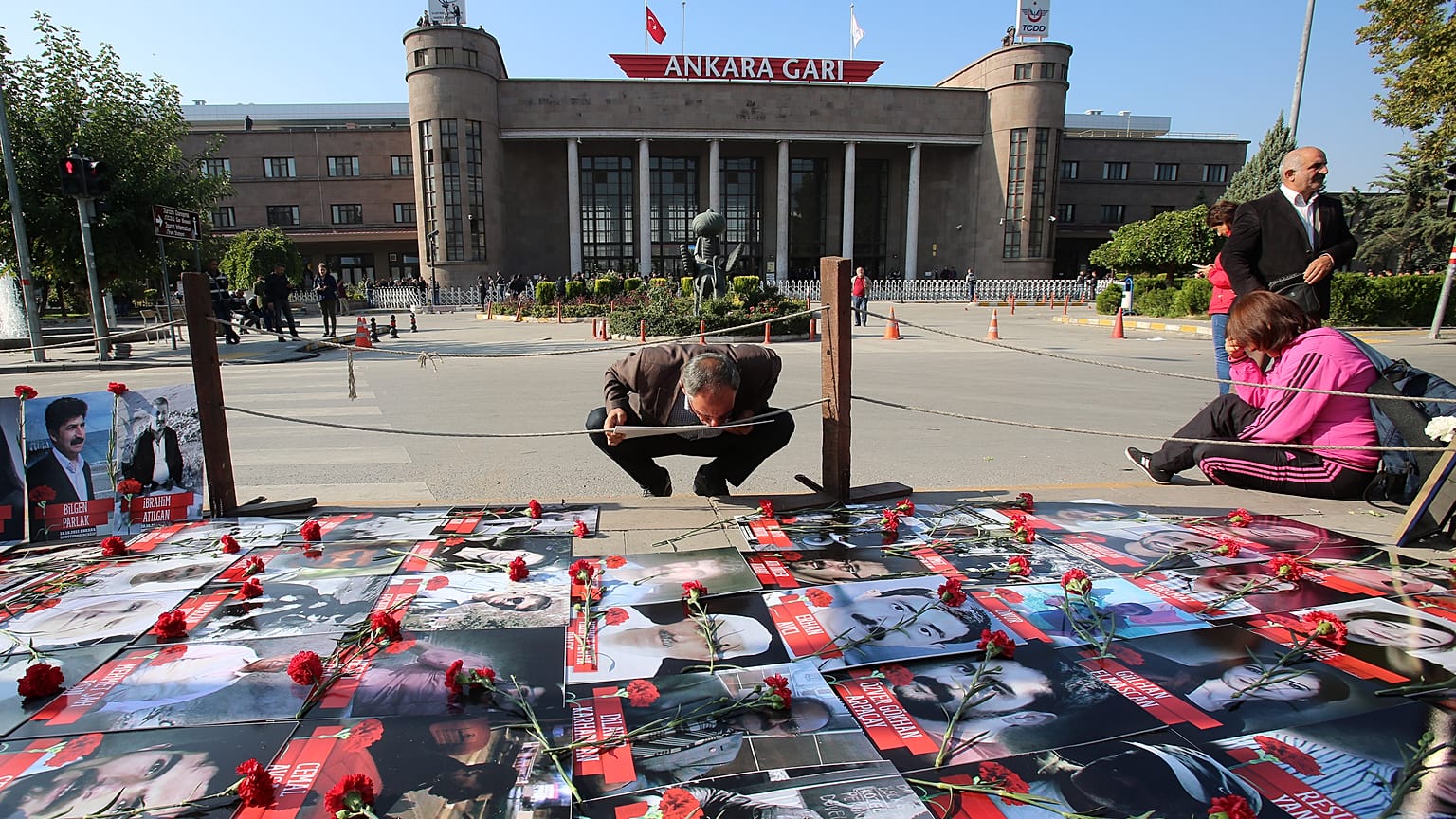 103 kişinin öldüğü terör eylemi üzerinden üç yıl geçti - Ankara Tren Garı