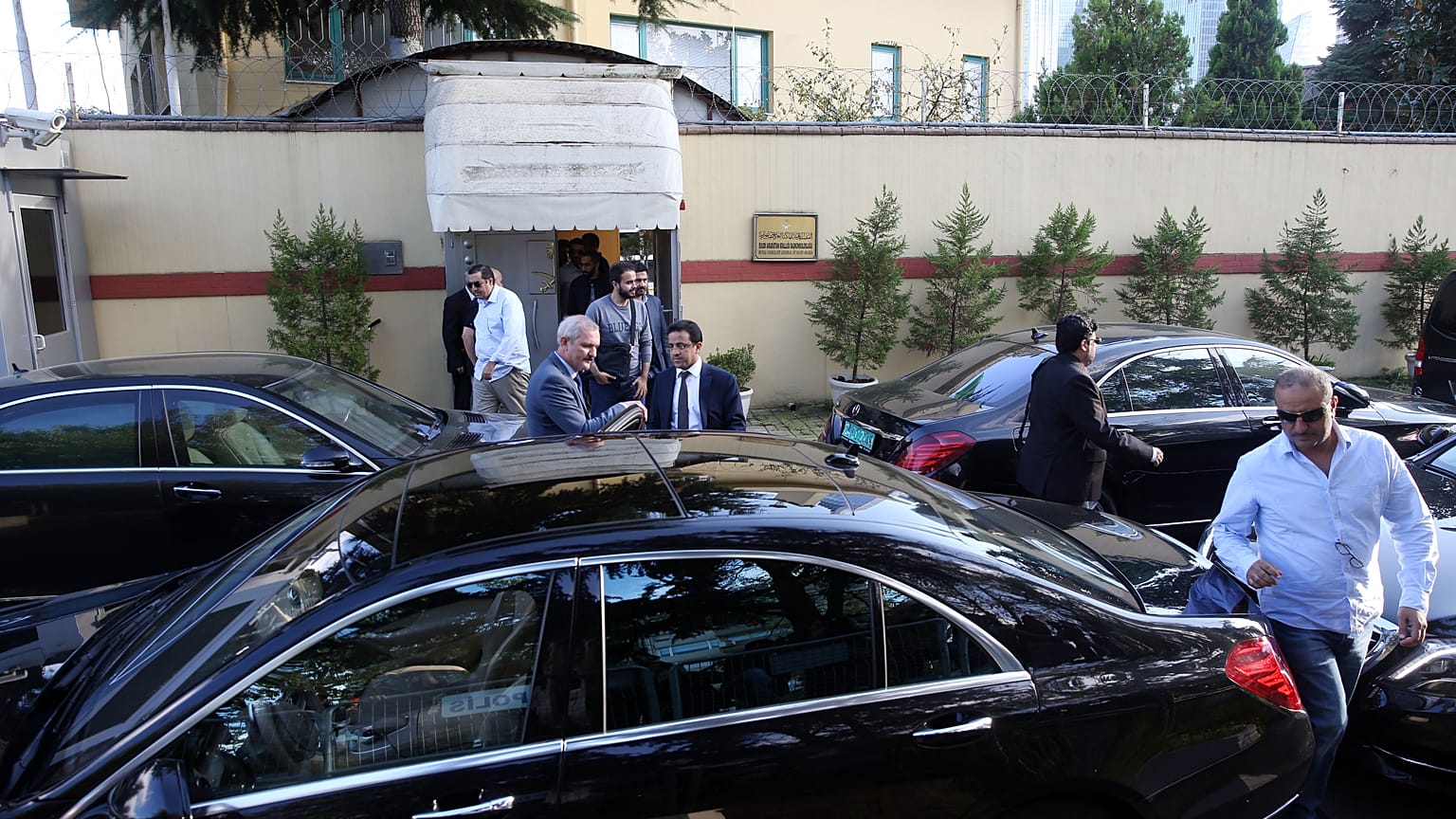 صديق خاشقجي: ذهب إلى سفارة بلاده في واشنطن لينجز أوراقه فتمّ تحويله إلى إسطنبول 