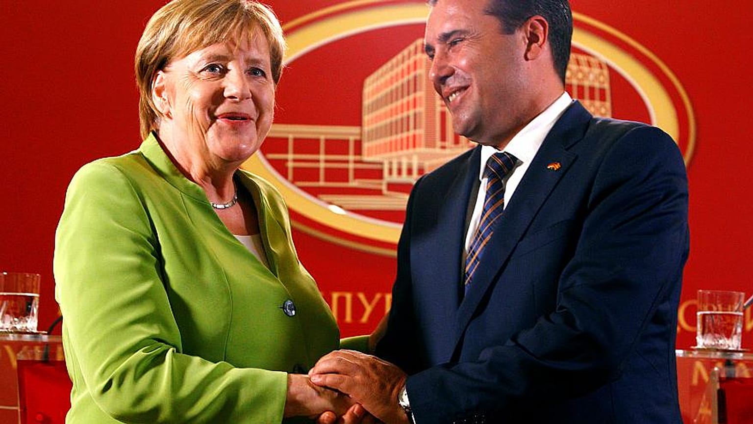 Μέρκελ: «Ιστορική ευκαιρία οι Πρέσπες»