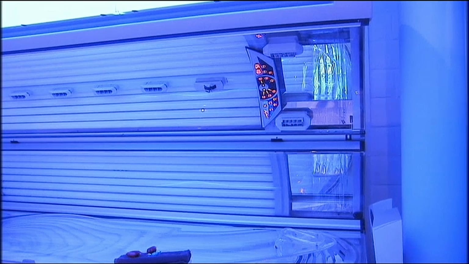 Haro sur les cabines de bronzage 