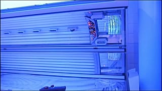 Haro sur les cabines de bronzage