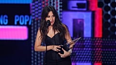 Taylor Swift y Camila Cabello reinan en los American Music Awards