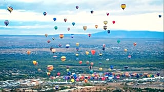 De drôles de créatures dans le ciel du Nouveau Mexique