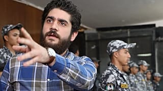 الإفراج بكفالة عن الابن الأصغر للرئيس المصري السابق مرسي