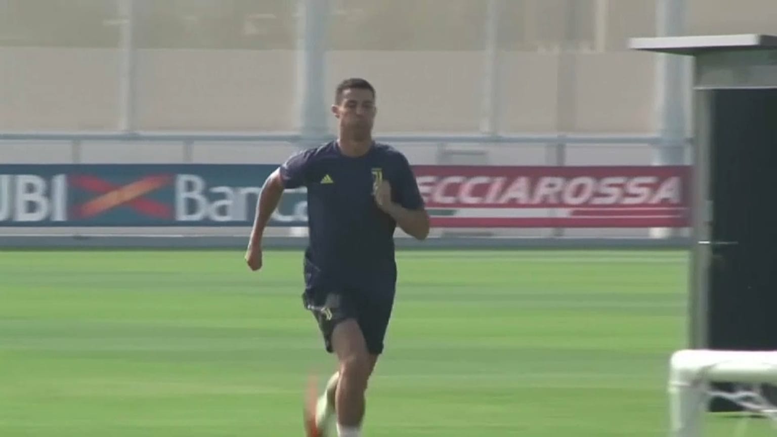 Affaire Ronaldo: une relation "complètement consentie"