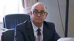 Dimite el ministro de Defensa de Portugal