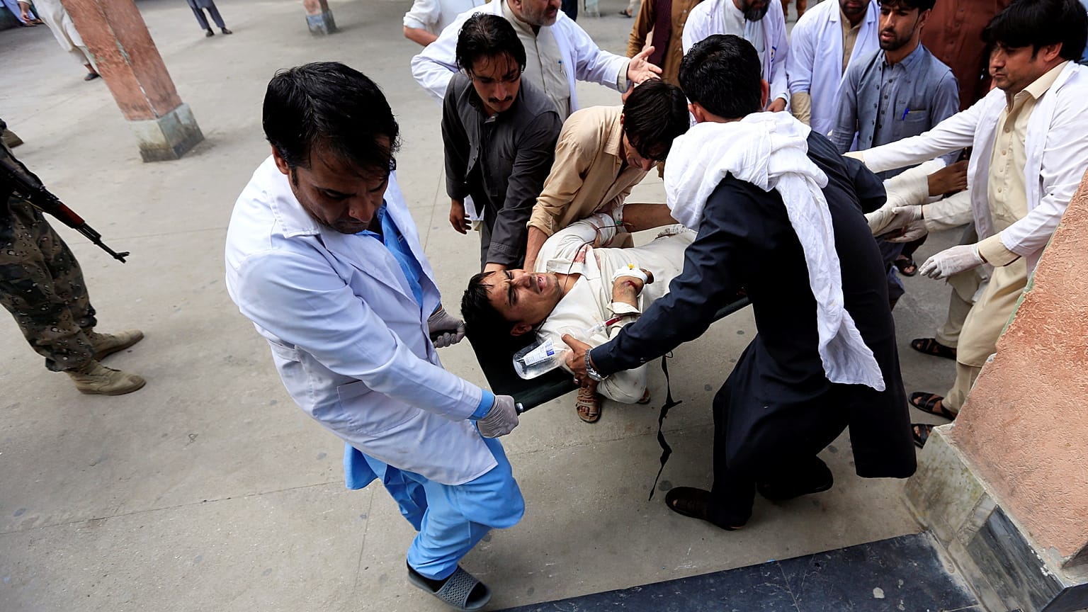 Afganistan'da kadın adayın seçim mitingine bombalı saldırı