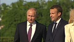 Macron-Putin: Prove di dialogo a San Pietroburgo