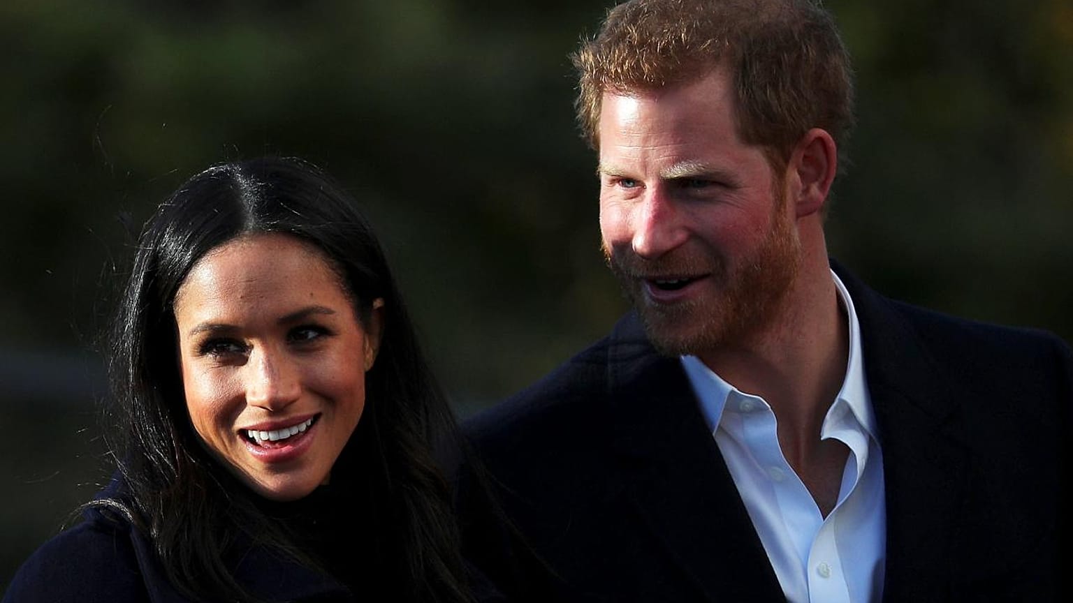 Sussex Düşesi Meghan Markle ilk bebeğine hamile