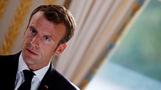 Treffen von Macron und Putin zum iranischen Atomabkommen in St. Petersburg