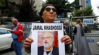 Trump sends secretary of state to meet Saudi king over Khashoggi disappearance