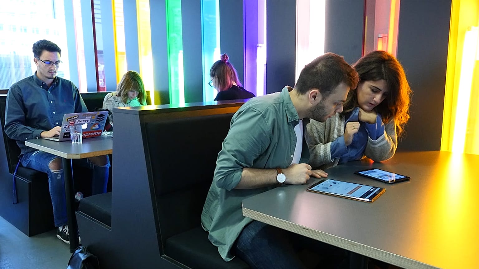 How is the UK helping to accelerate Lebanese tech startups?