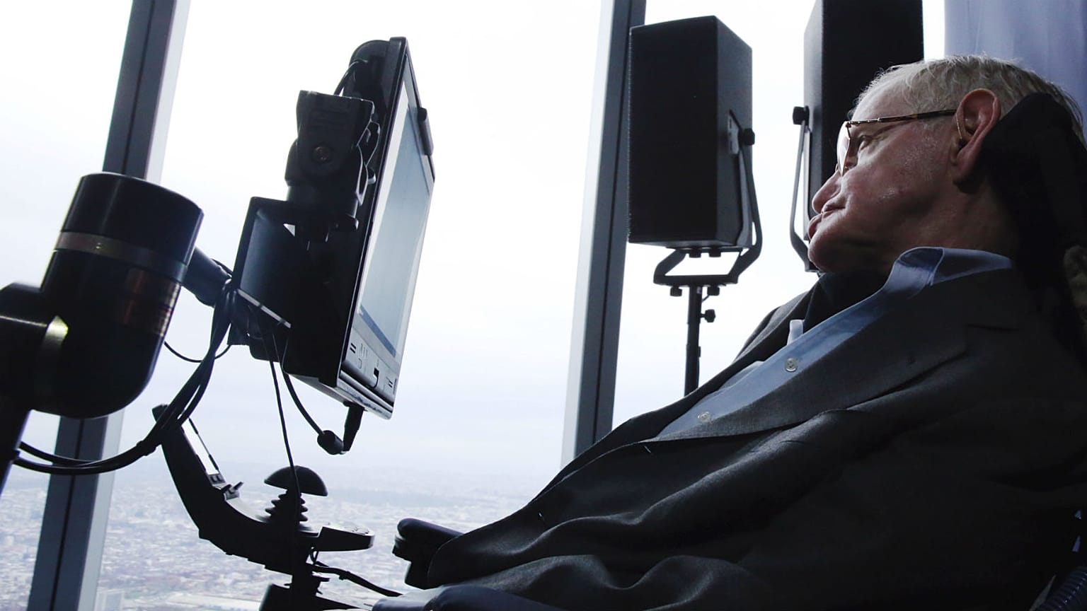 Le “surhomme”, source d’inquiétude pour Stephen Hawking