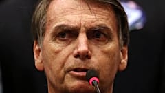 Au Brésil, Bolsonaro creuse l'écart (sondage)