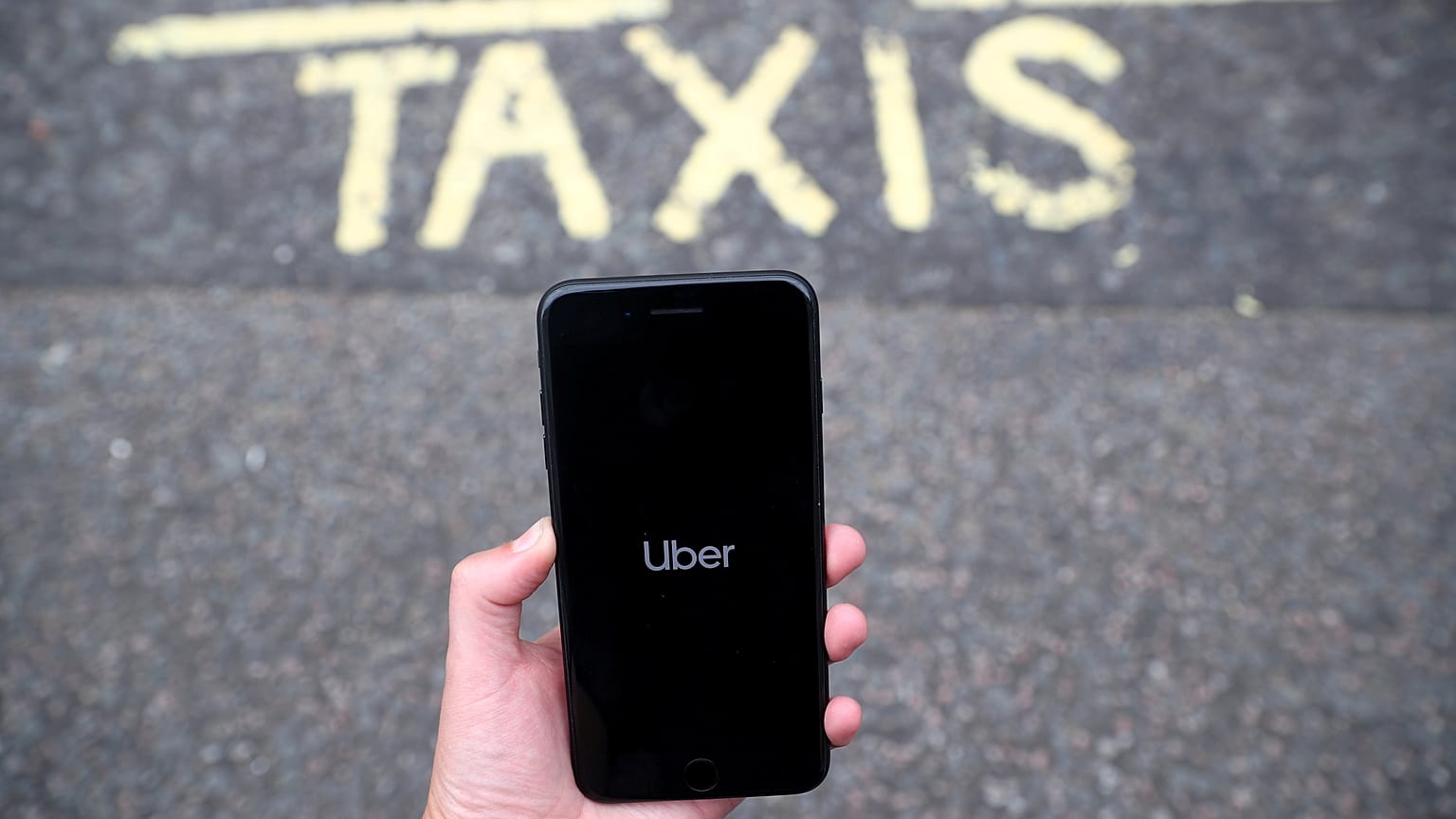 Uber vuelve a circular en Londres