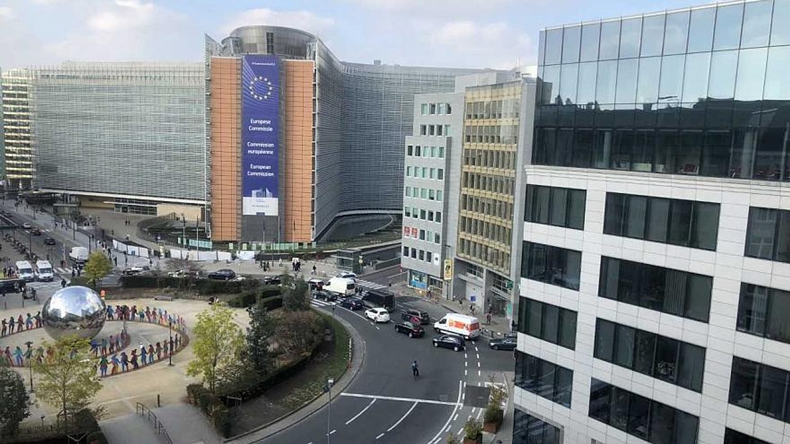 AB Zirvesi Brexit çalışma yemeği ile başlıyor