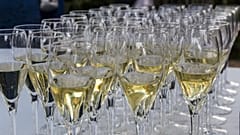 No-deal Brexit could lead to 'fake prosecco' on UK supermarket shelves