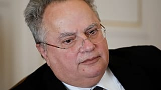 Επικοινωνία Τσίπρα - Ζάεφ μετά την παραίτηση Κοτζιά
