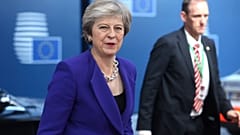 Brexit:Διαπραγματεύσεις και στο βάθος...αδιέξοδο