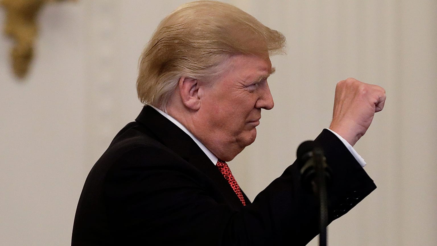 Trump amenaza mandar al Ejército a cerrar la frontera con México ante la caravana de migrantes