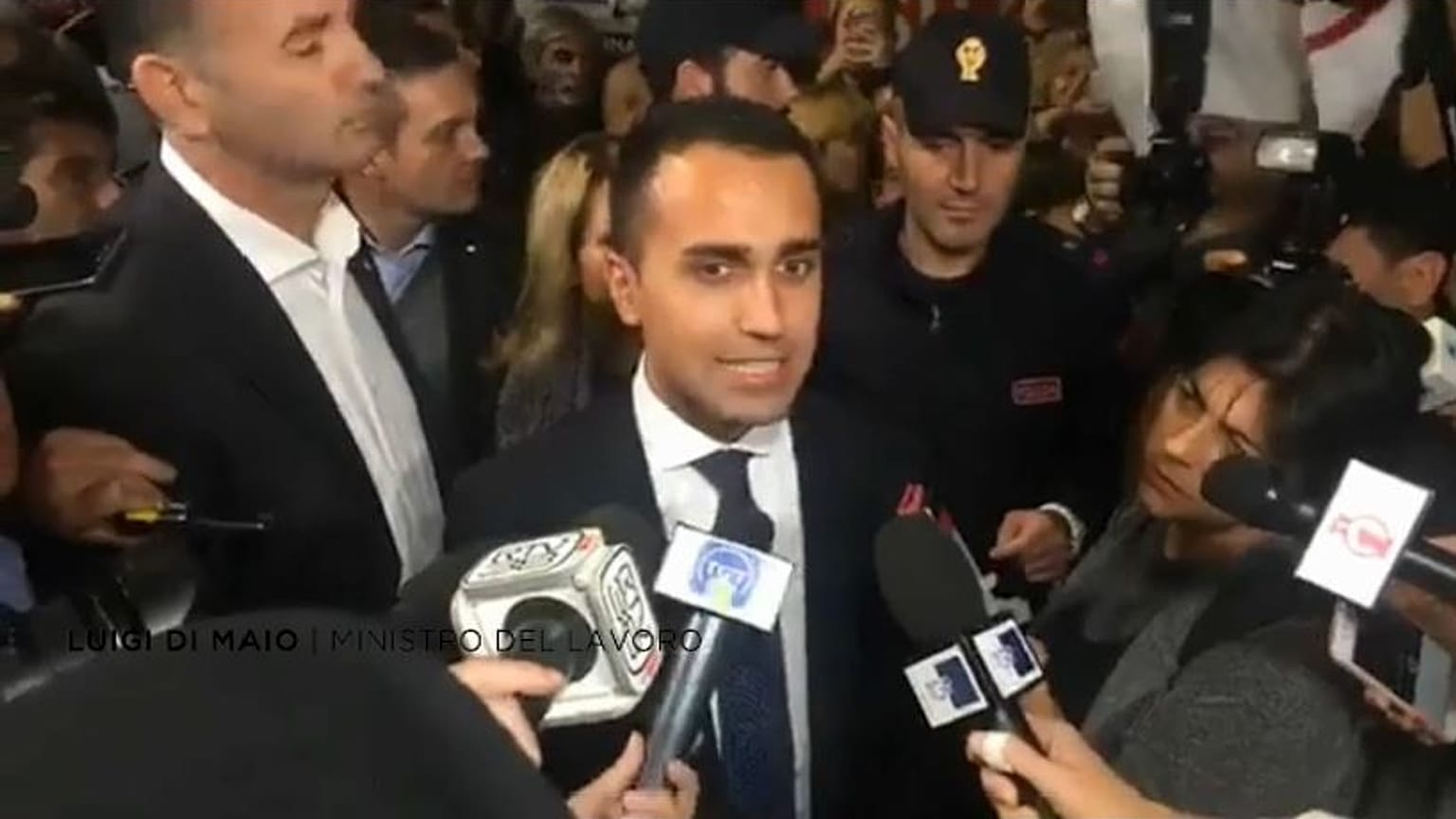 DL Fisco: la "manina" fa discutere Lega e M5S, sabato CDM