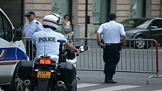 مرتكب جرائم القتل المتعددة الفرنسي ميشال فورنيريه يواجه زوجته السابقة أمام القضاء