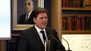 Ο αναπληρωτής υπουργός Εξωτερικών της Ελλάδας, Μιλτιάδης Ι. Βαρβιτσιώτης, 