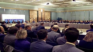 ایران به بهای اف ای تی اف دست از حمایت حزب الله لبنان نمی کشد