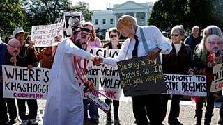 Protestos mantém-se diante da Casa Branca contra Arábia Saudita