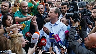 Grúzia: Füves cigis kampány