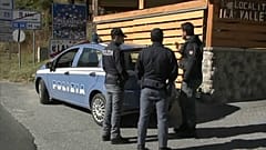 Italy to patrol Alpine border after "hostile acts" by French officials