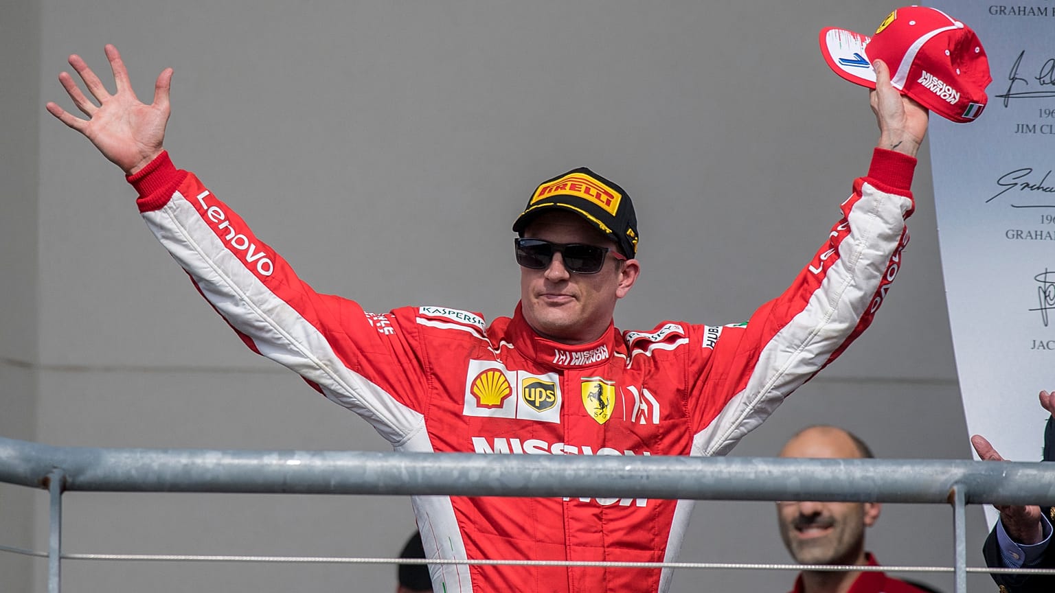 Da lächelt er (ein wenig): Kimi Räikönnen und sein 1. Sieg seit 2013 - in 10 Tweets