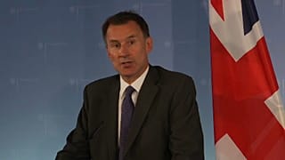 Reino Unido: negociações para o acordo de brexit aceleram