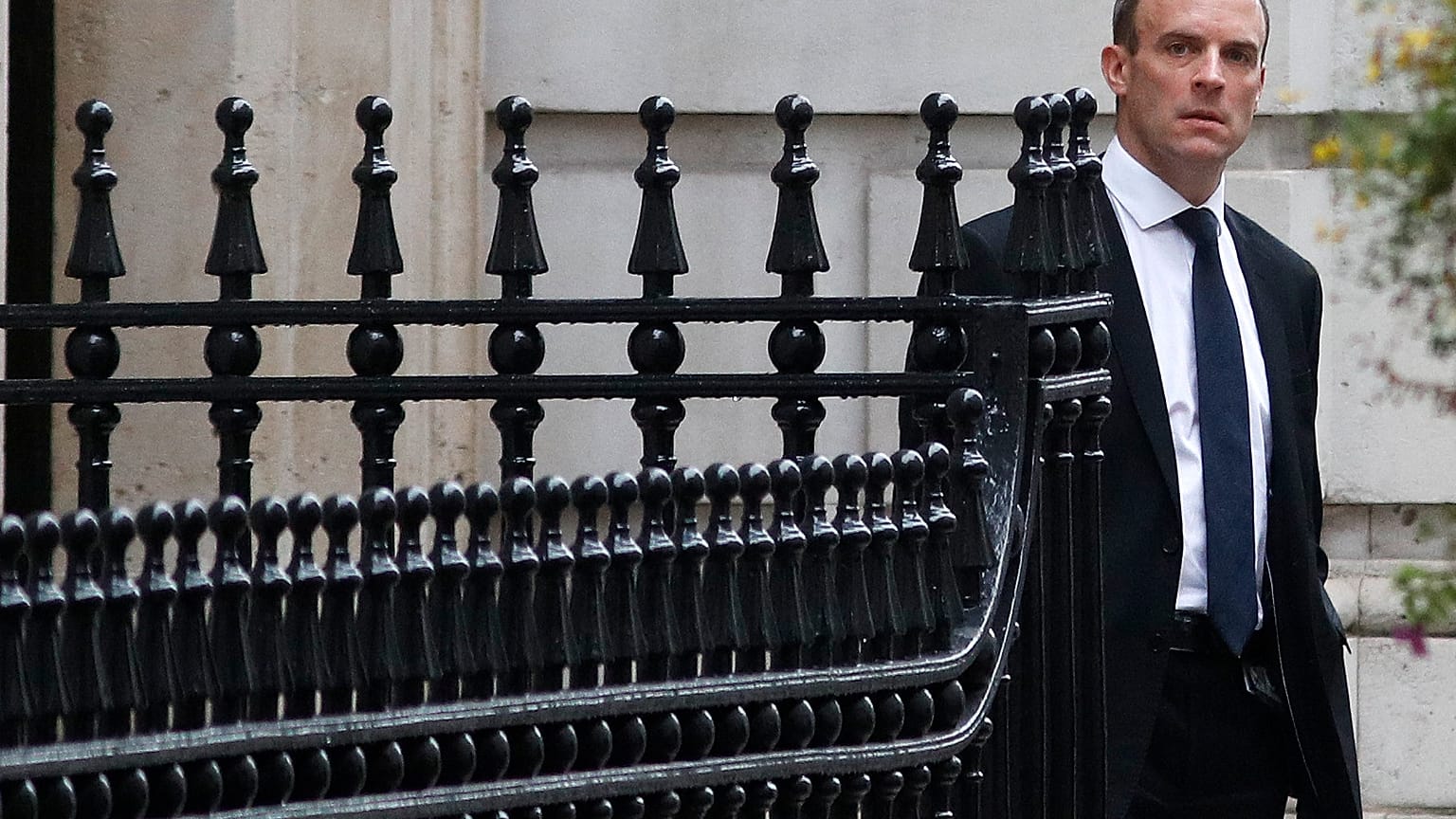 Brexit: Dominic Raab vice di Theresa May nei negoziati