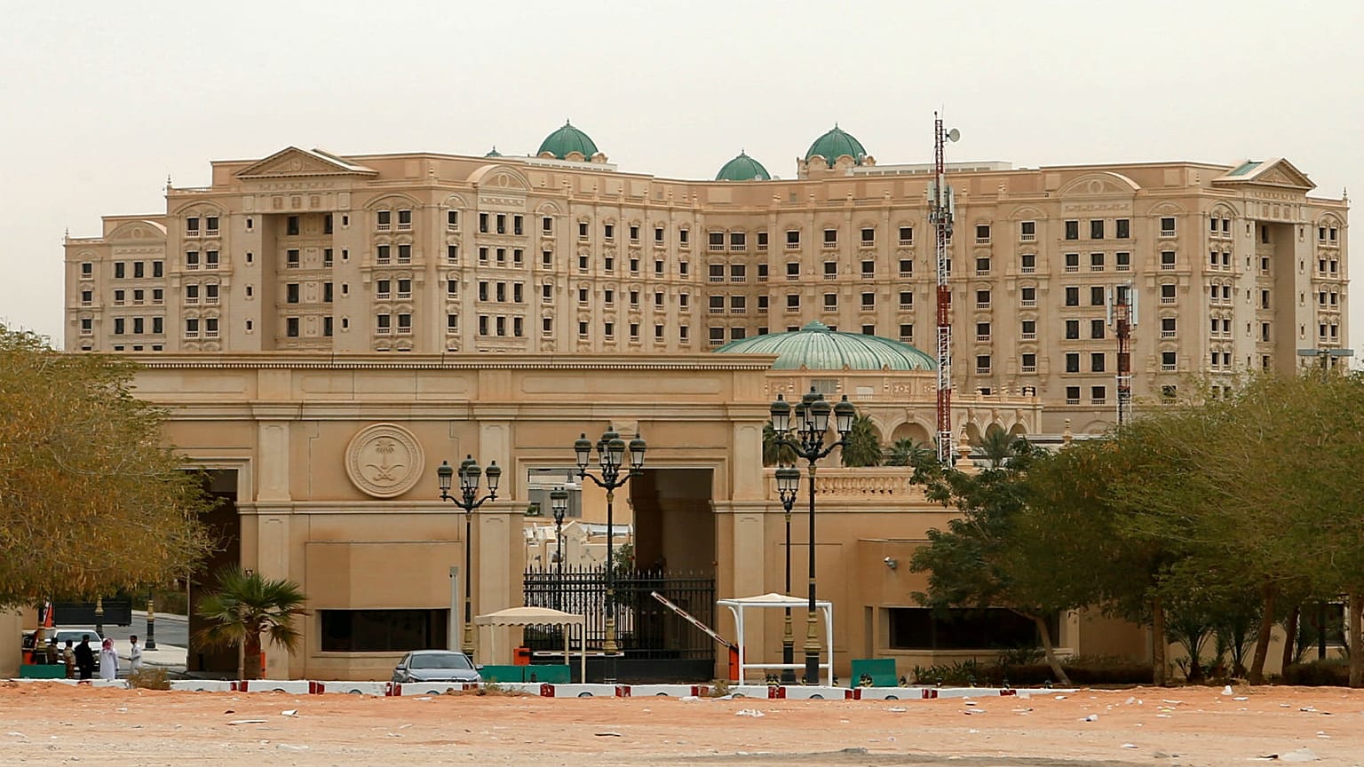 فندق ريتز كارلتون في الحي الدبلوماسي بالعاصمة السعودية الرياض 30-01-18 