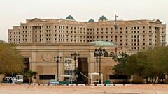 فندق ريتز كارلتون في الحي الدبلوماسي بالعاصمة السعودية الرياض 30-01-18 