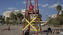 Σύρος ναυαγοσώστης διέσωσε δεκάδες ανθρώπους στο Μάτι