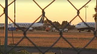 ¿Por qué Ryanair no expulsó al pasajero racista?