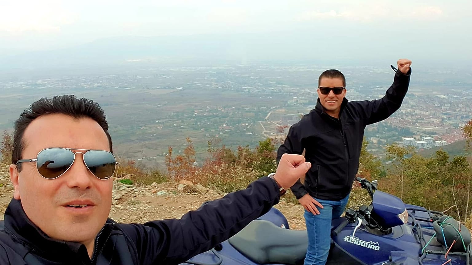 Ο Ζόραν Ζάεφ χαλαρώνει ενώ το VMRO κλυδωνίζεται 