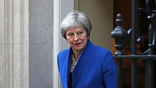 Brexit: Theresa May incontra Nicola Sturgeon a Edimburgo