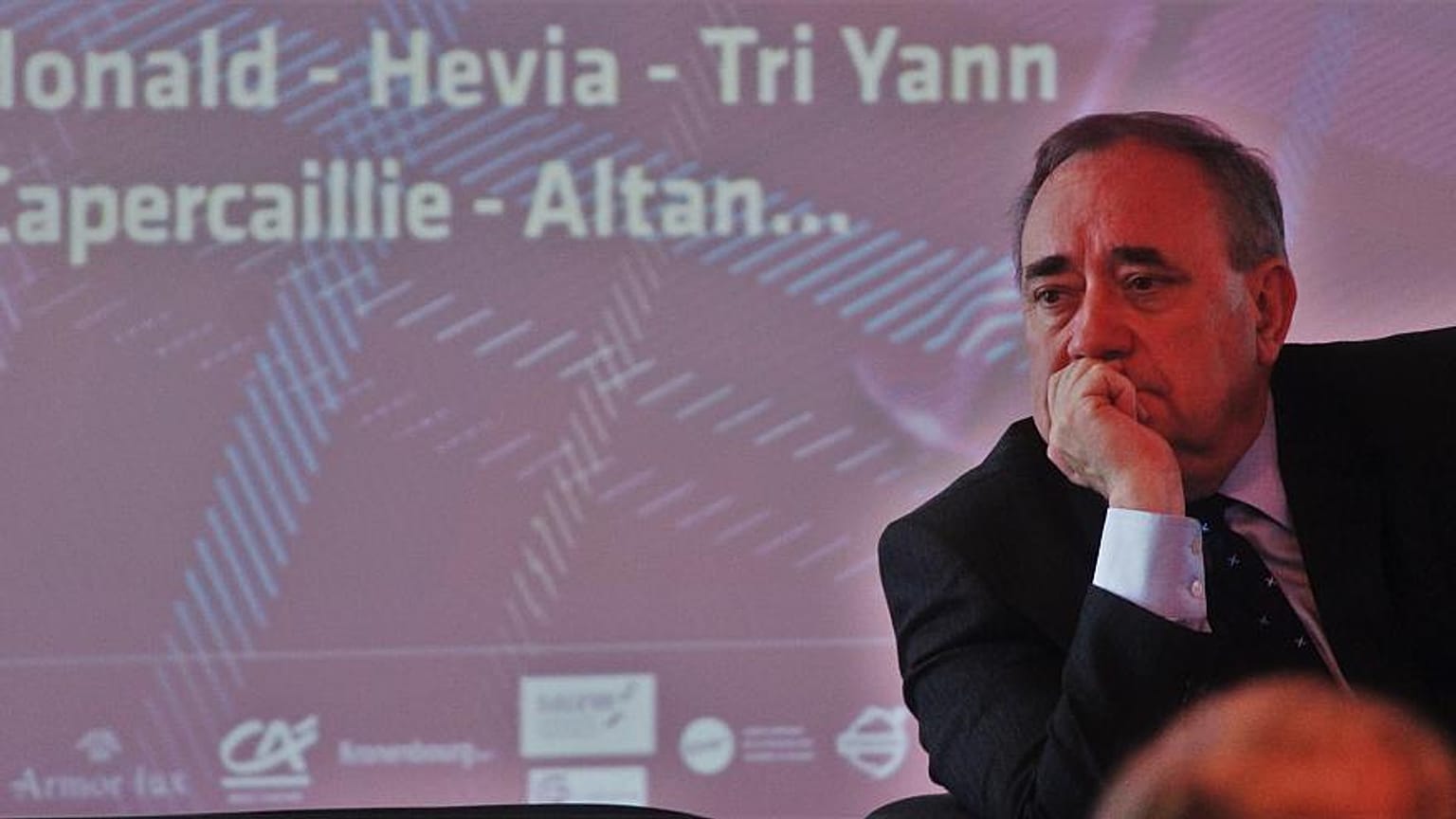 Scozia: l'ex primo ministro Salmond accusato di molestie