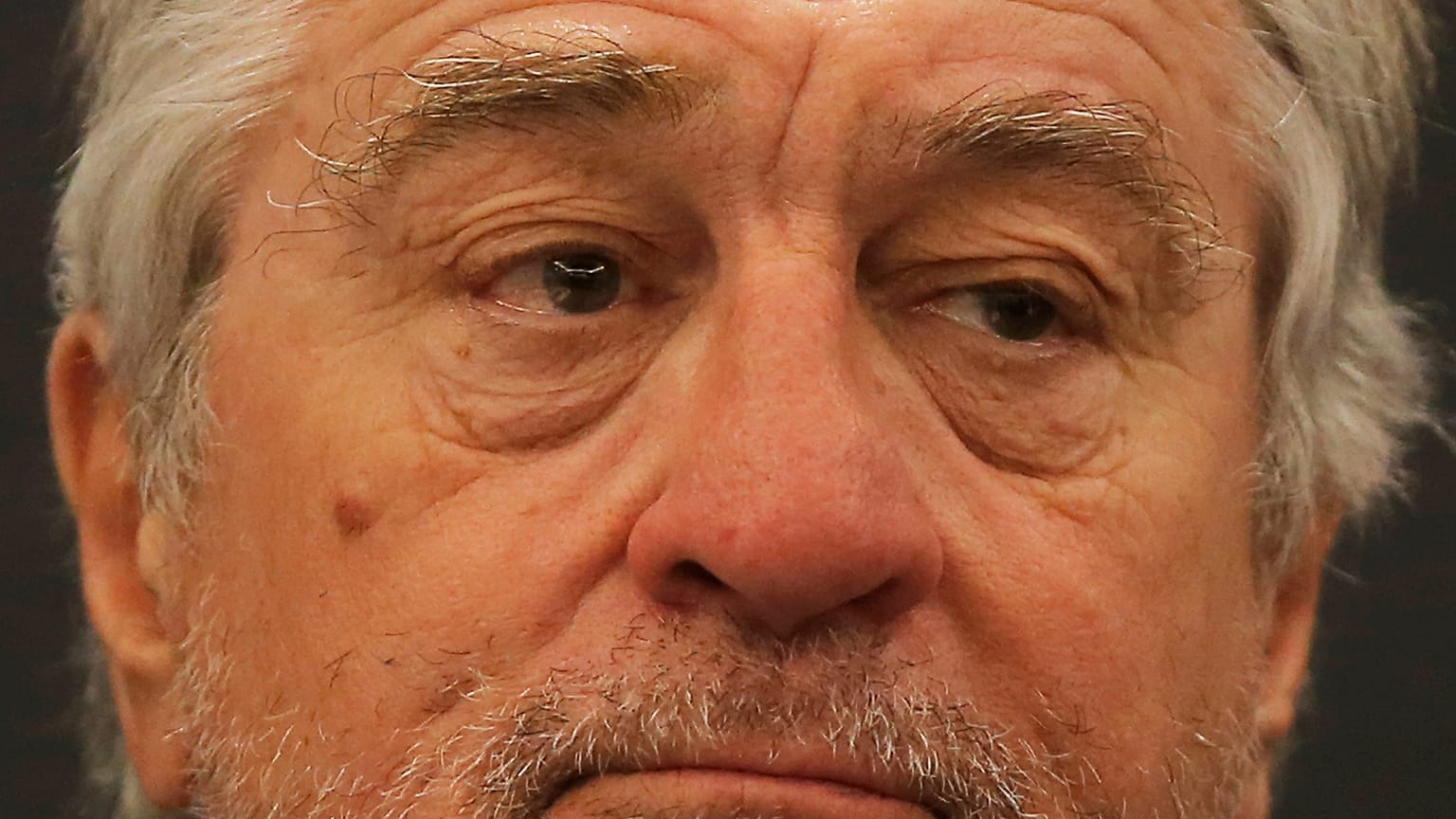 Etats-Unis : d'autres colis suspects ciblent Robert de Niro et Joe Biden
