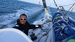 "Route du Rhum" - mit dem Boot übers Wasser fliegen