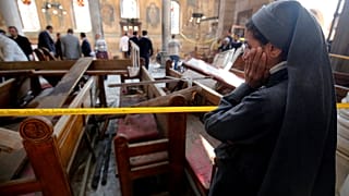 Μοναχοί και αστυνομία ήρθαν στα χέρια στον Πανάγιο Τάφο